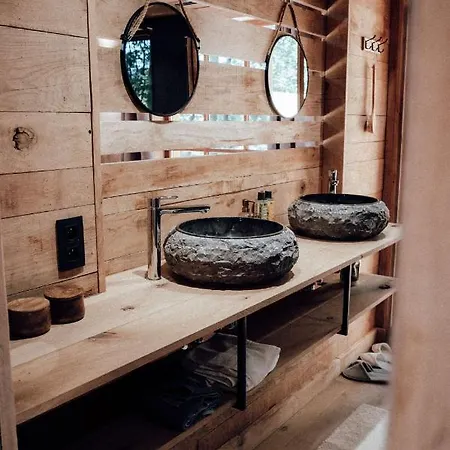 샬레 The Woodpecker 와이메스