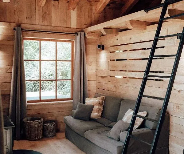 The Woodpecker Waimes